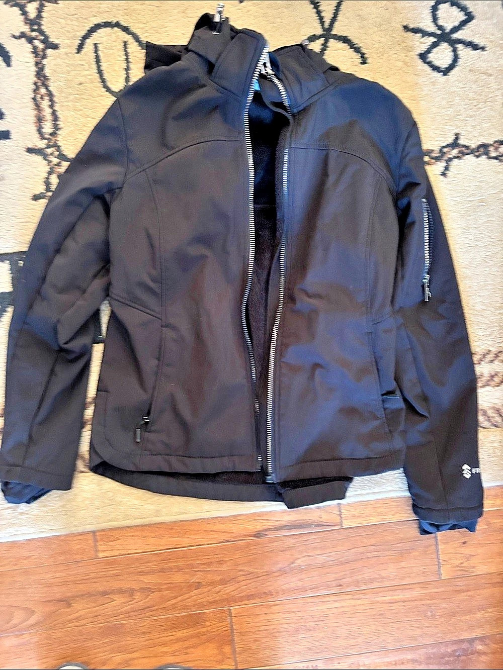 FREE COUNTRY Black Zip Jacket